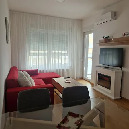 Stan Na Dan 26 * Banja Luka